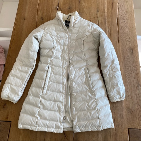 The North Face Off White Convertible 3-in-1 Jacket - Picture 4 of 13